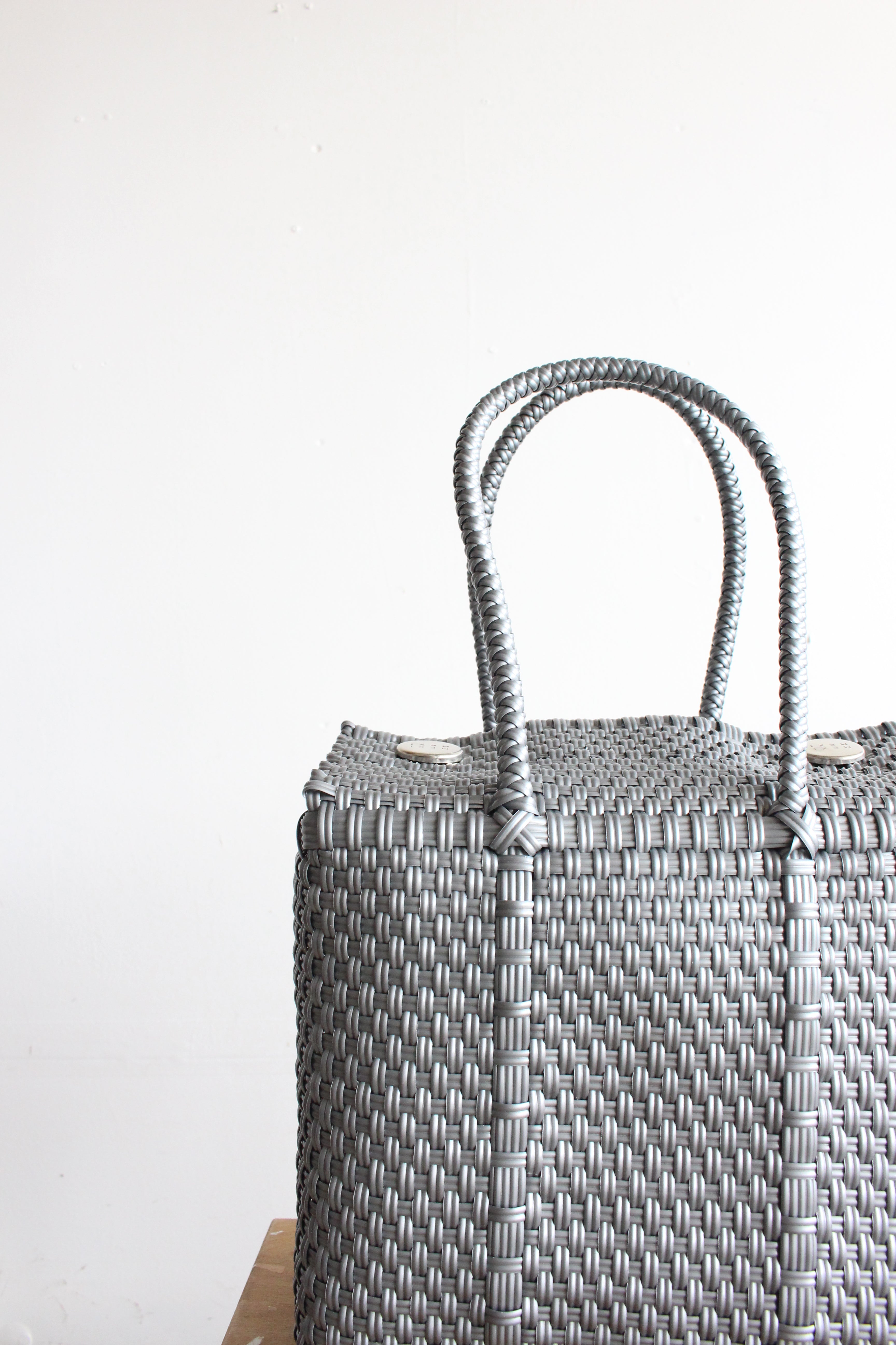 MexiMexi Silver Mexican Handbag - Woven Plastic Bag made in Mexico.